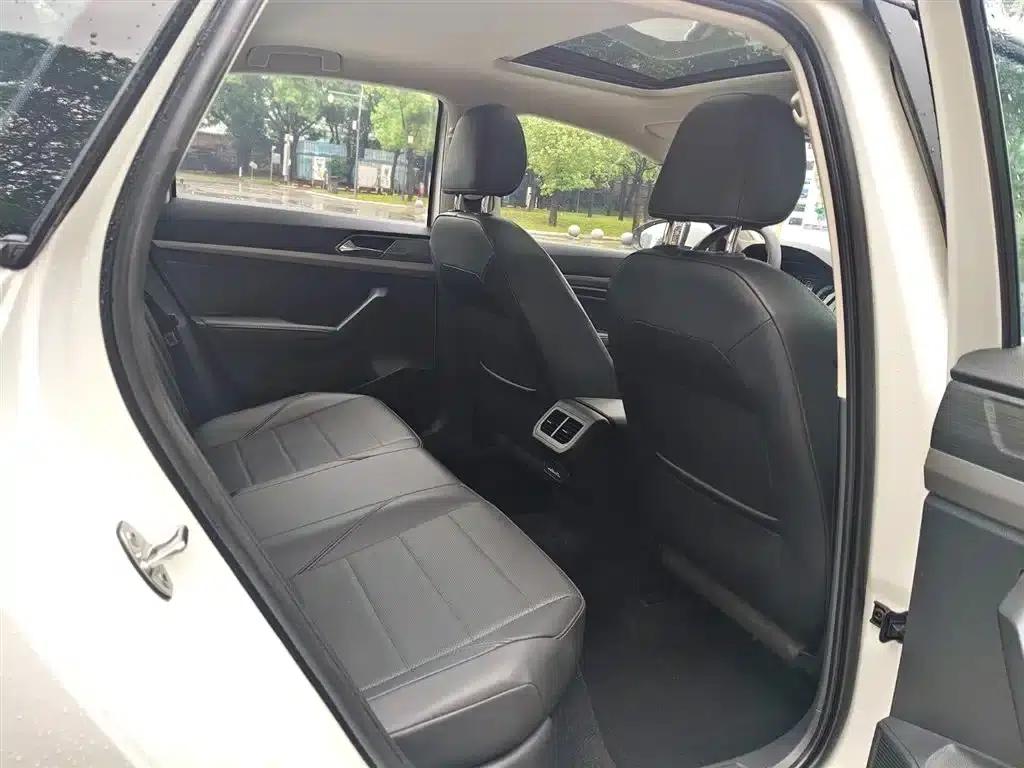 2019 Volkswagen Lavida 1.5L Automatic Comfort Edition (China VI Emission Standard) — миниатюра 13