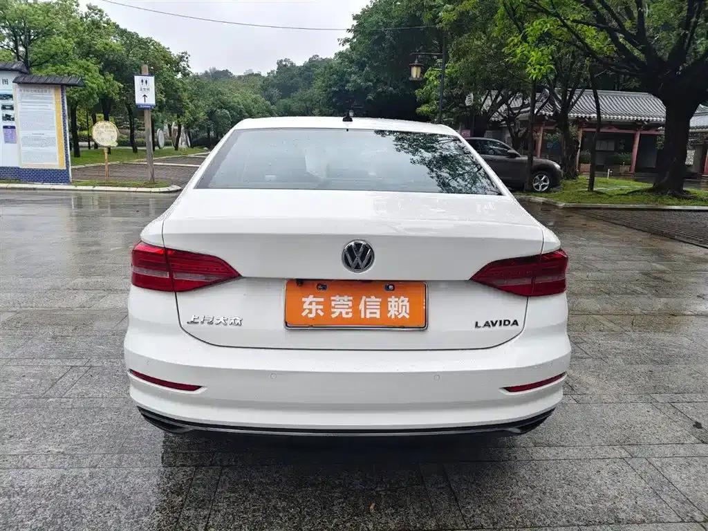2019 Volkswagen Lavida 1.5L Automatic Comfort Edition (China VI Emission Standard) — миниатюра 7