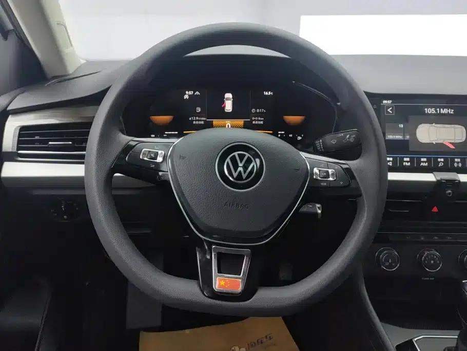 2021 Volkswagen Lavida 280TSI DSG Comfort Edition — миниатюра 15