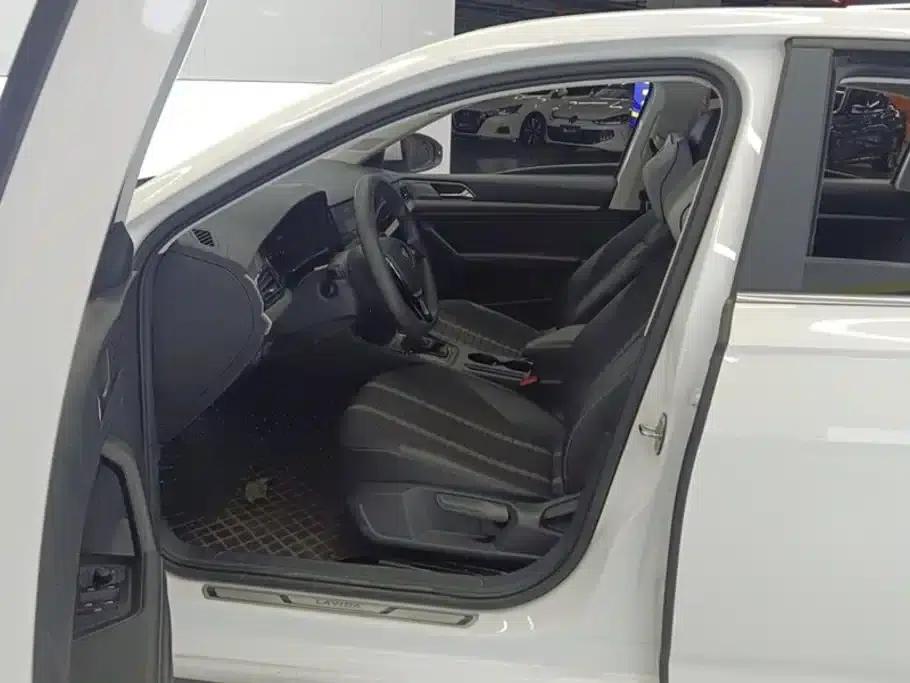 2021 Volkswagen Lavida 280TSI DSG Comfort Edition — миниатюра 9