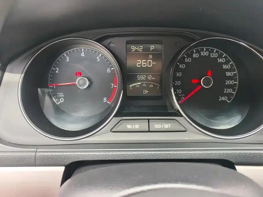 2019 Volkswagen Lavida, Lavida Qihang 1.5L Automatic Comfort Edition (National VI Emission Standard) — миниатюра 14