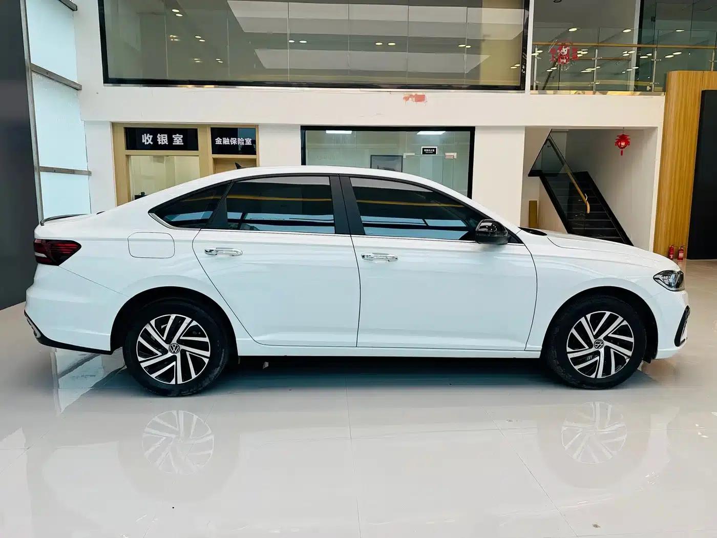 2023 Volkswagen Lavida 280TSI DSG Starry Sky Edition — миниатюра 4