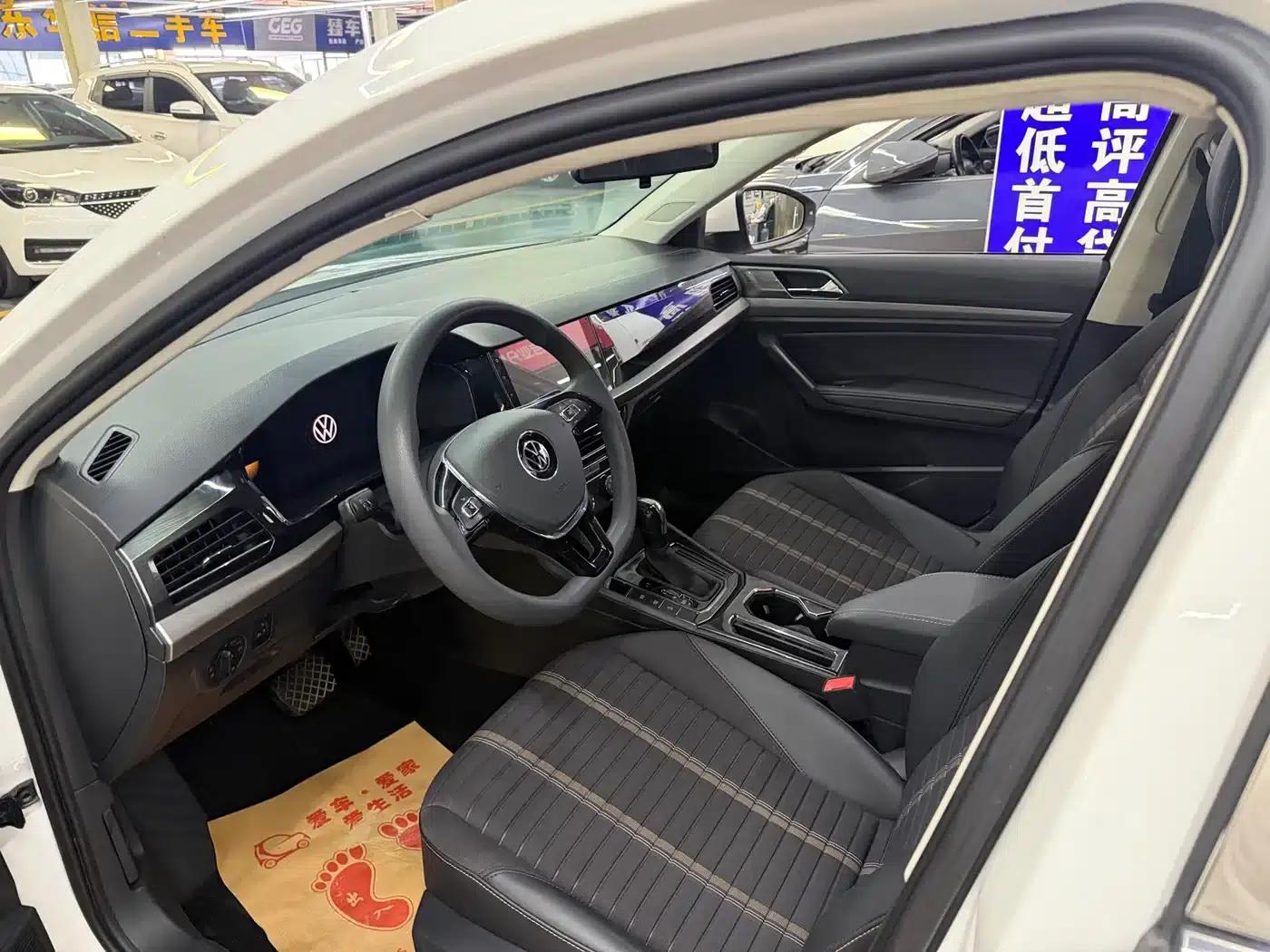 2021 Volkswagen Lavida 1.5L Automatic Vision Edition — миниатюра 7