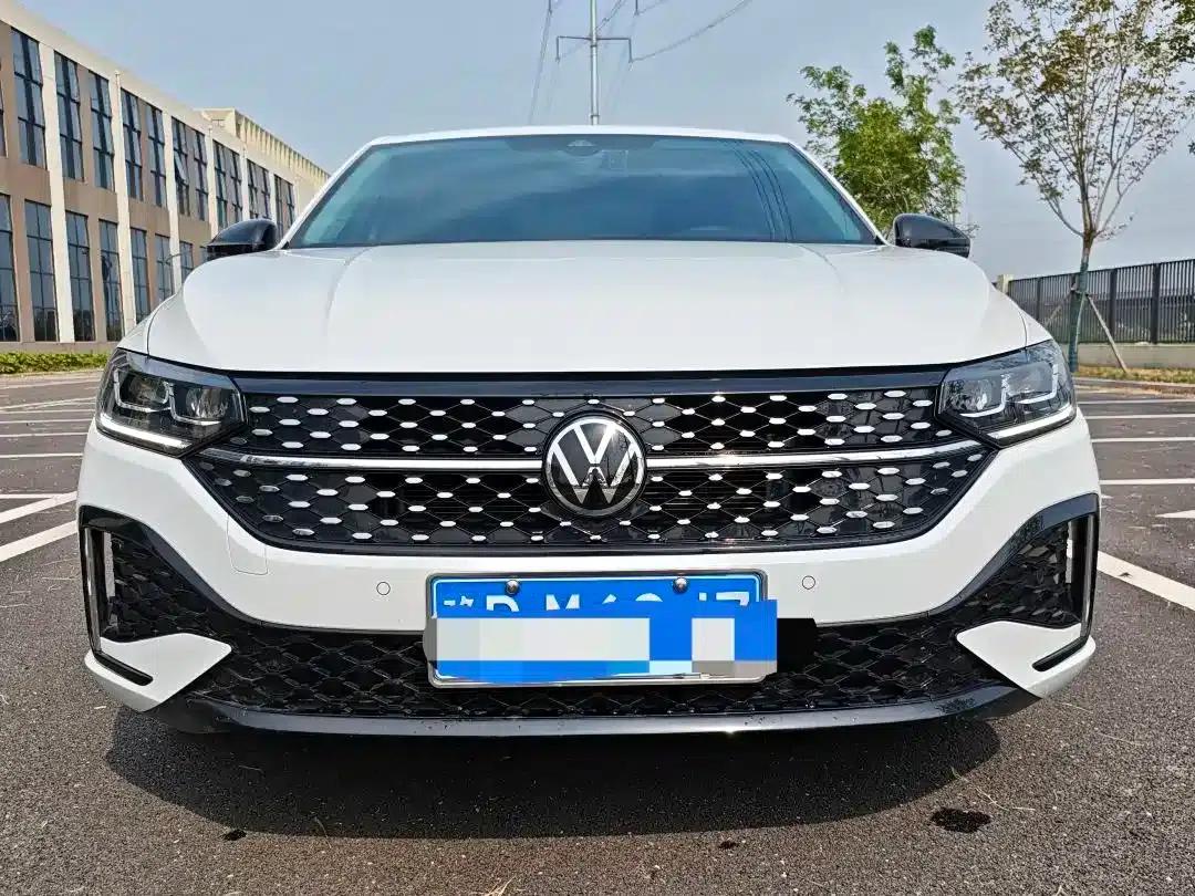 Lavida 2024 300TSI DSG Starry Sky Leading Edition — миниатюра 2