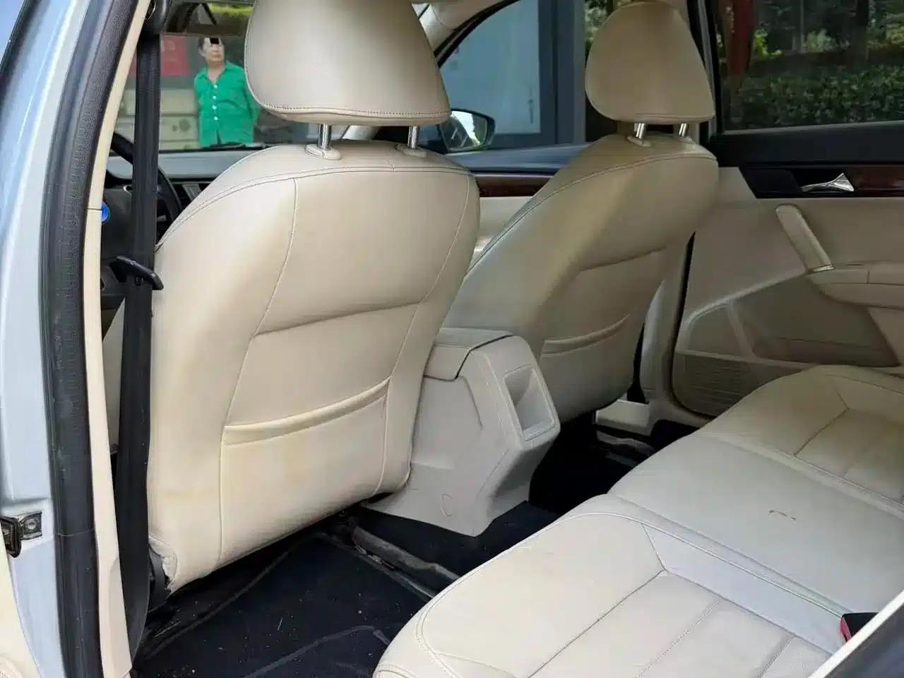 2013 Volkswagen Lavida 1.4TSI DSG Comfort Edition — миниатюра 3