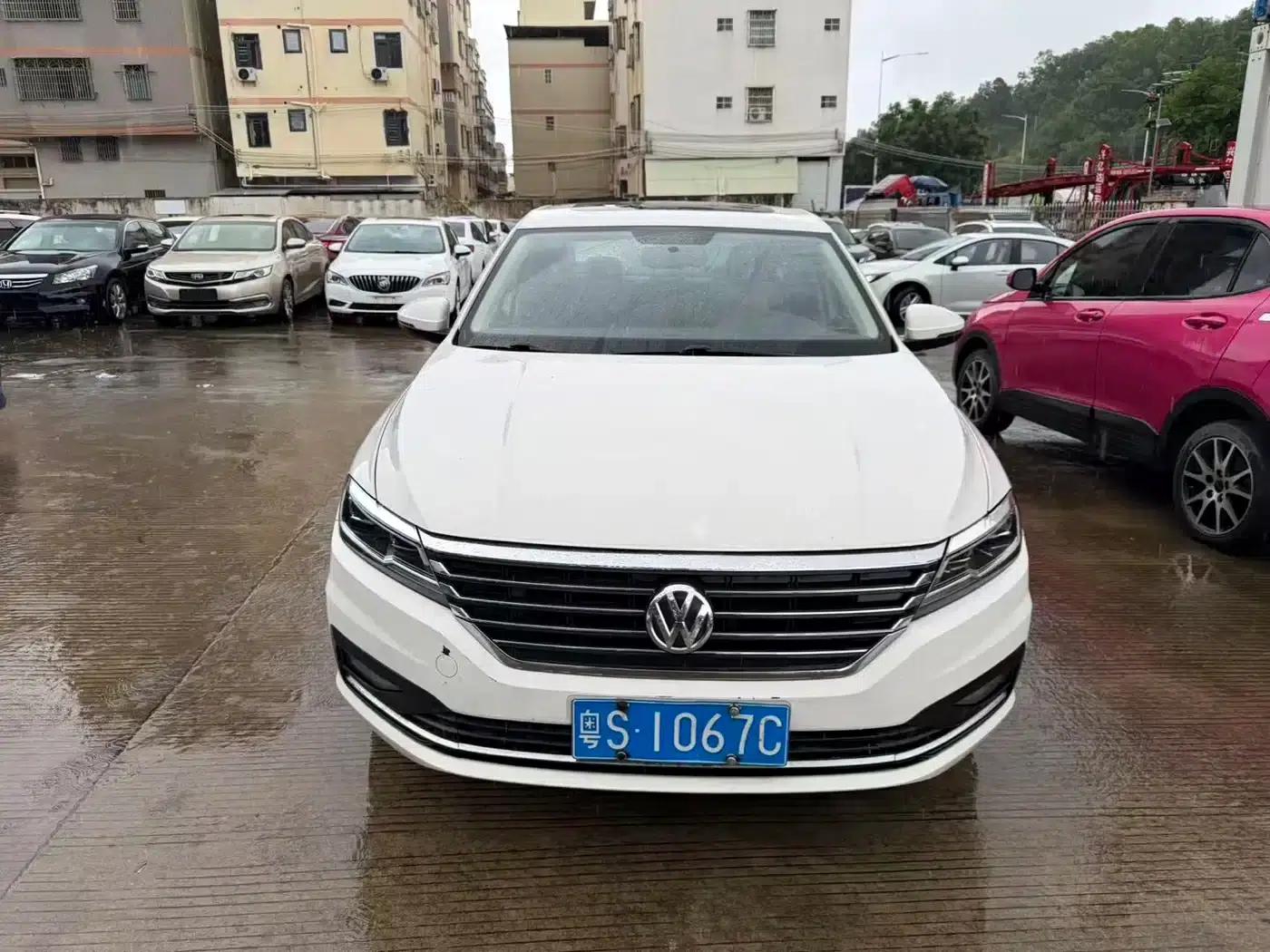 2021 Volkswagen Lavida 280TSI DSG Comfort Edition — миниатюра 1