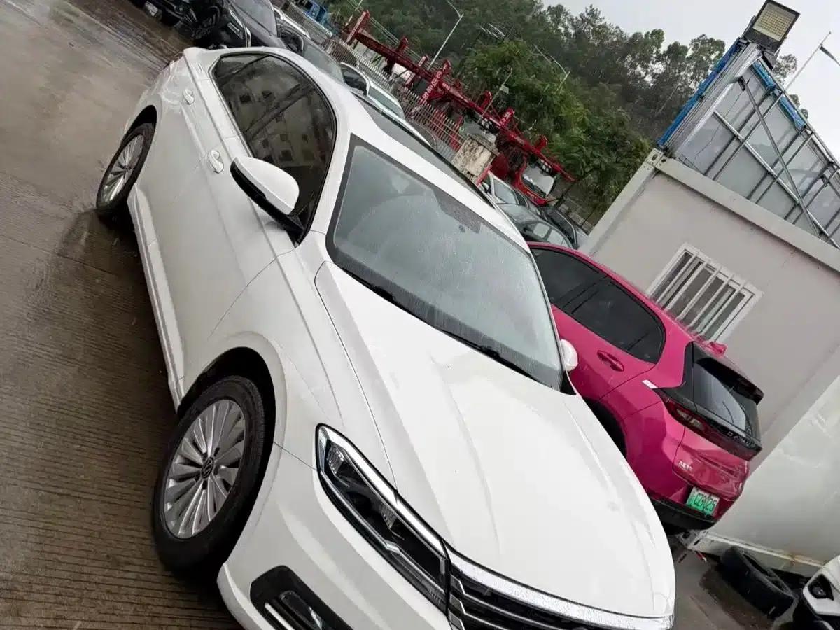2021 Volkswagen Lavida 280TSI DSG Comfort Edition — миниатюра 2