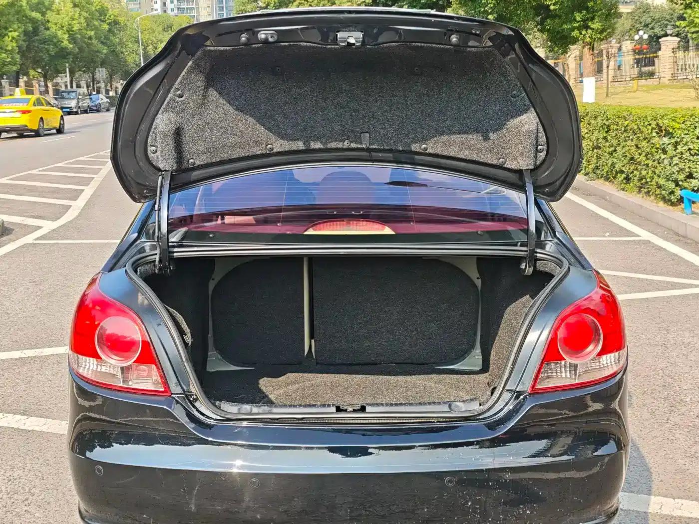 Lavida 2008 1.6L Automatic Premium Edition — миниатюра 14