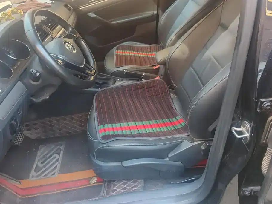 2015 Volkswagen Lavida 1.6L Automatic Comfort Edition — миниатюра 9