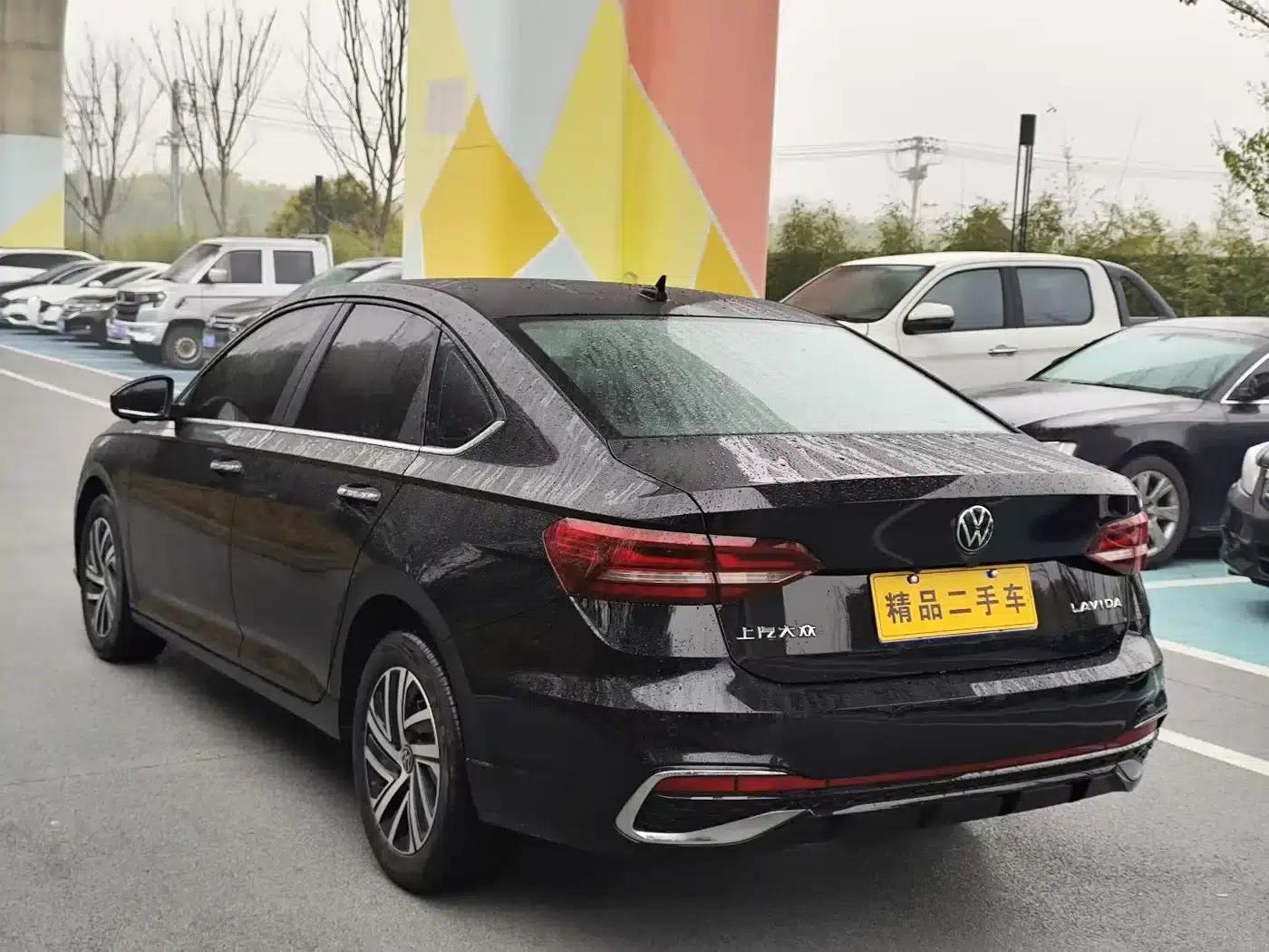 2024 Volkswagen Lavida 1.5L Automatic Starry Sky Five Million Edition — миниатюра 7