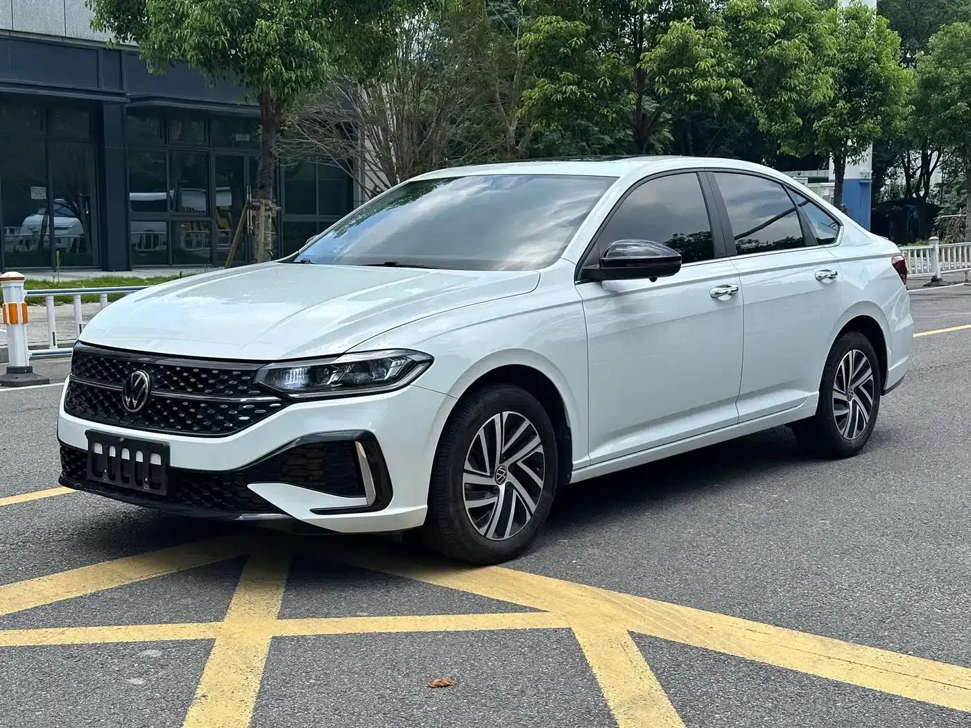 2023 Volkswagen Lavida 300TSI DSG Starry Sky Edition — миниатюра 1