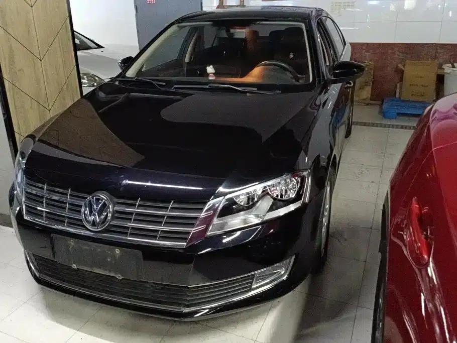 2013 Volkswagen Lavida 1.6L Automatic Comfort Edition — миниатюра 1