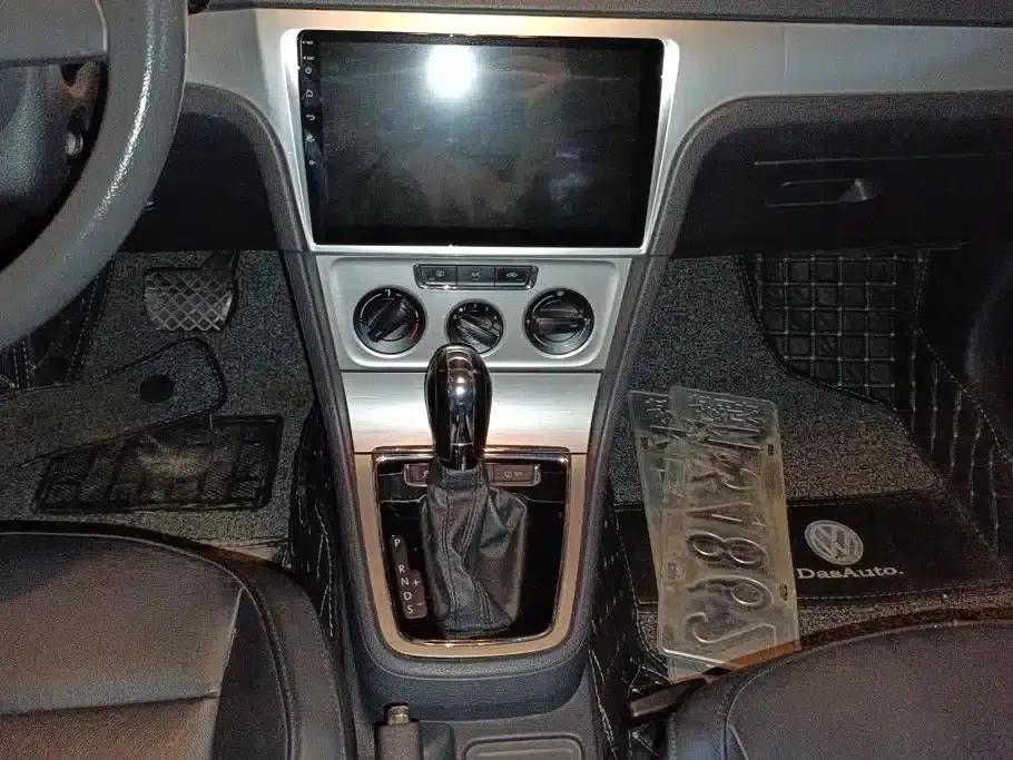 2013 Volkswagen Lavida 1.6L Automatic Comfort Edition — миниатюра 16
