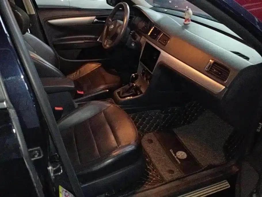 2013 Volkswagen Lavida 1.6L Automatic Comfort Edition — миниатюра 8