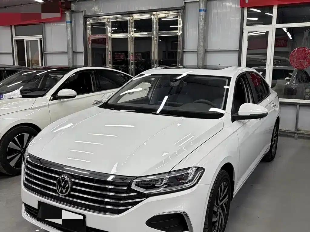 2024 Volkswagen Lavida 1.5L Automatic Five Million Edition — миниатюра 1