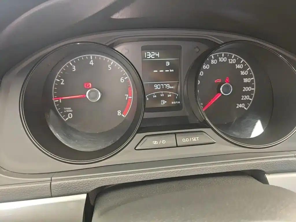 2019 Volkswagen Lavida, Lavida Start-up 1.5L Manual Fashion Edition (National VI Emission Standard) — миниатюра 12