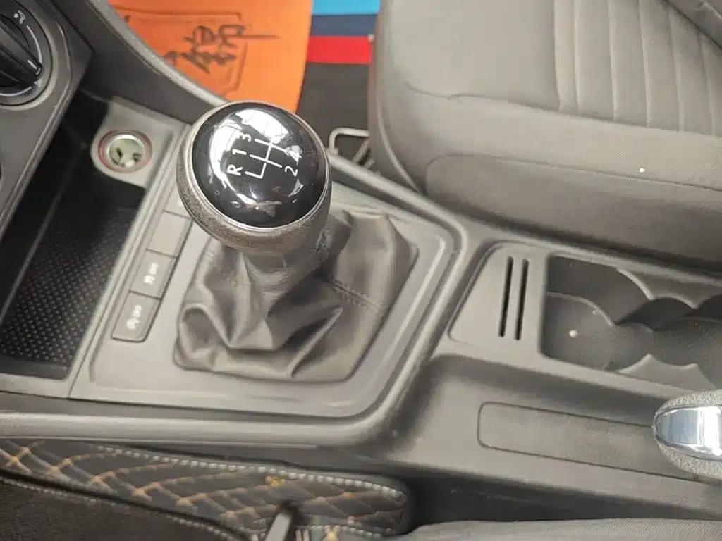 2019 Volkswagen Lavida, Lavida Start-up 1.5L Manual Fashion Edition (National VI Emission Standard) — миниатюра 14