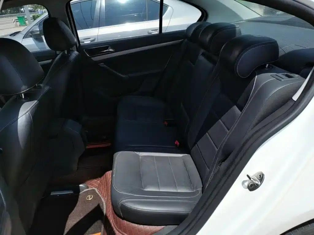 2015 Volkswagen Lavida 1.6L Automatic Comfort Edition — миниатюра 17