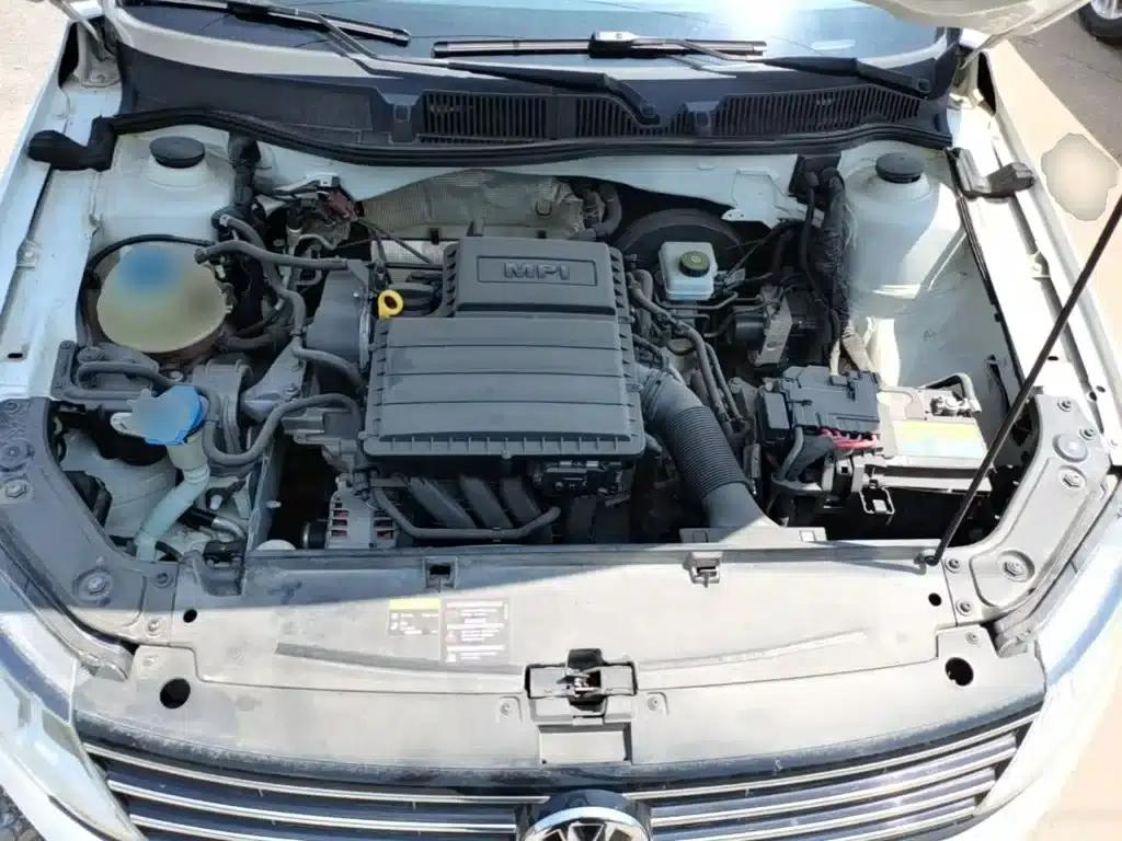 2015 Volkswagen Lavida 1.6L Automatic Comfort Edition — миниатюра 20