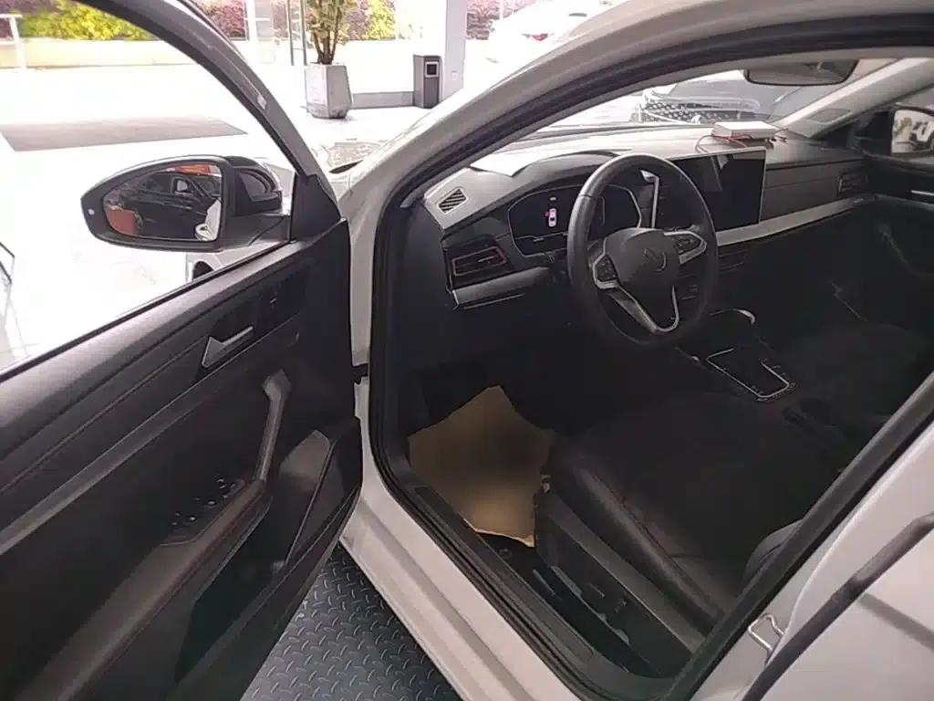 Lavida 2024 300TSI DSG Starry Sky Leading Edition — миниатюра 16