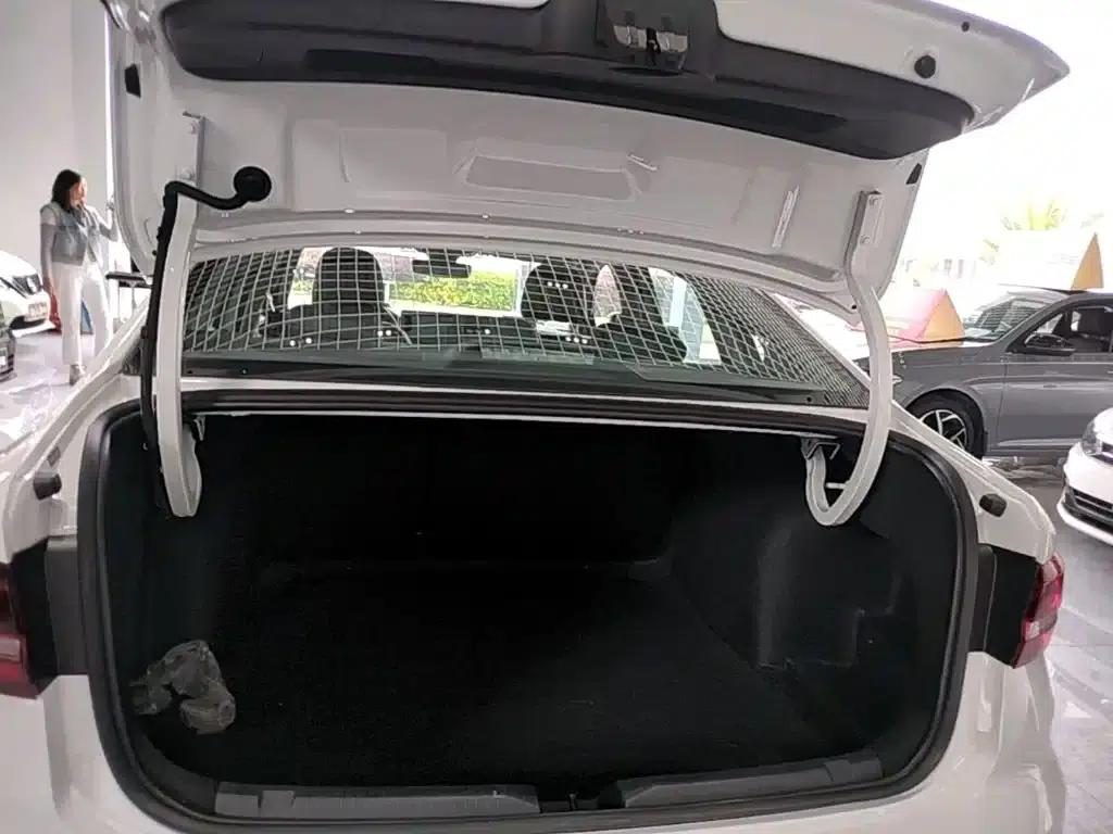 Lavida 2024 300TSI DSG Starry Sky Leading Edition — миниатюра 19