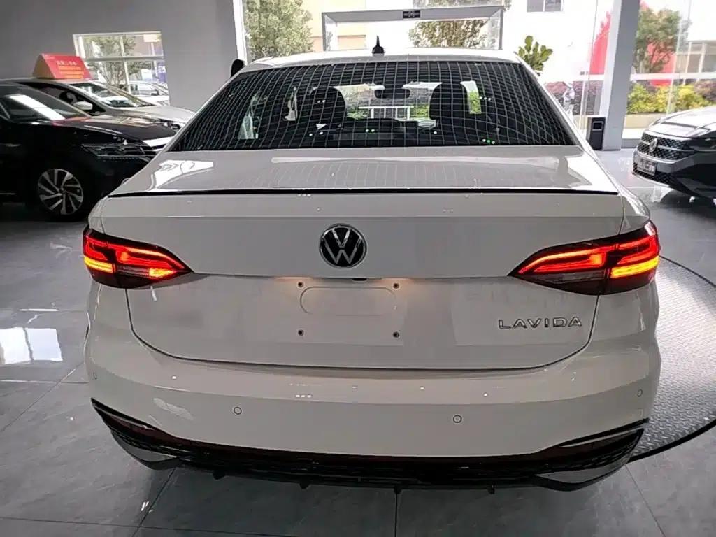 Lavida 2024 300TSI DSG Starry Sky Leading Edition — миниатюра 6