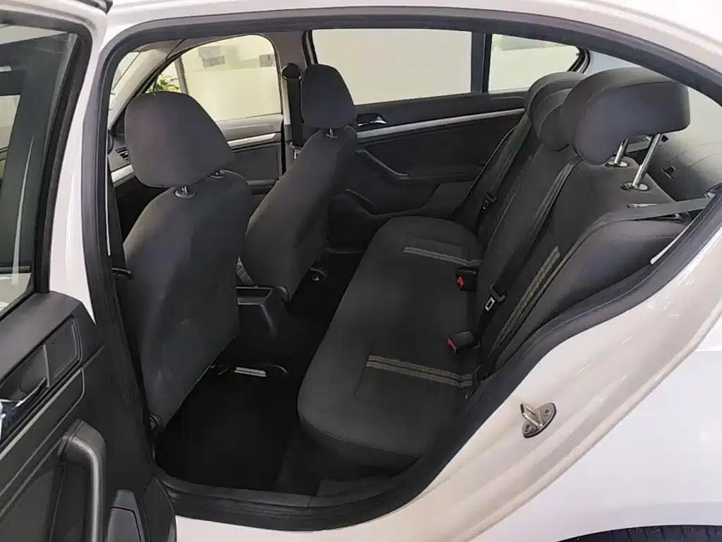 2019 Volkswagen Lavida, Lavida Qihang 1.5L Automatic Fashion Edition (National VI Emission Standard) — миниатюра 17