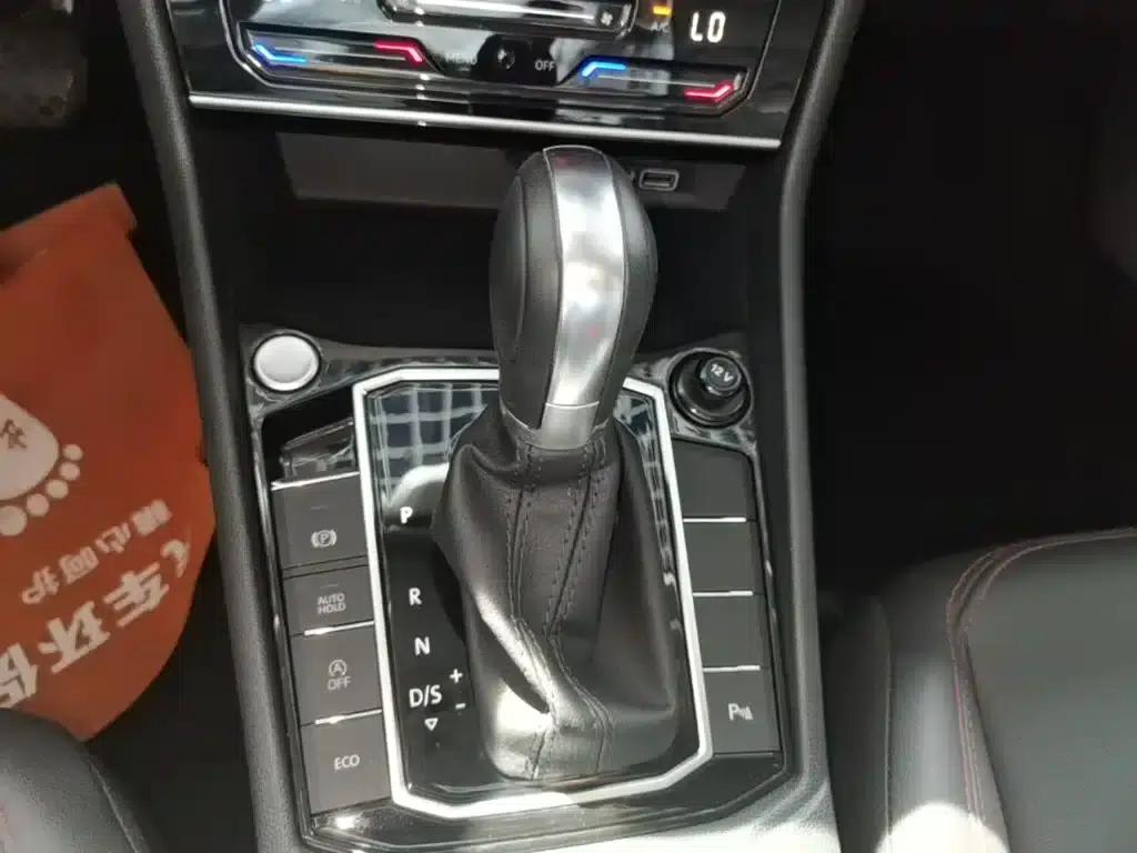 Lavida 2024 300TSI DSG Starry Sky Leading Edition — миниатюра 14