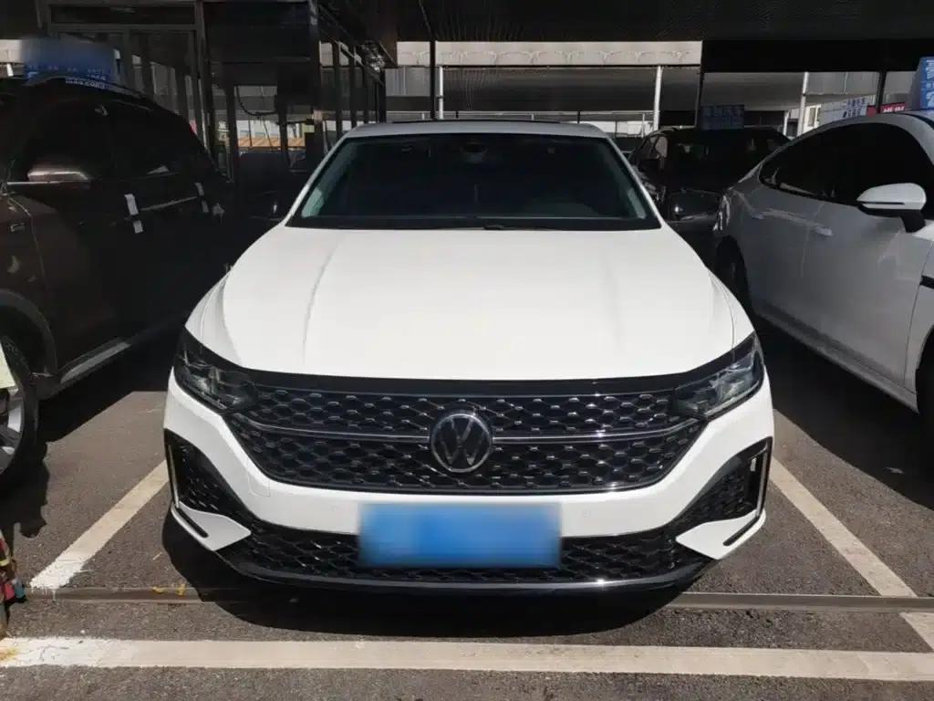 Lavida 2024 300TSI DSG Starry Sky Leading Edition — миниатюра 3