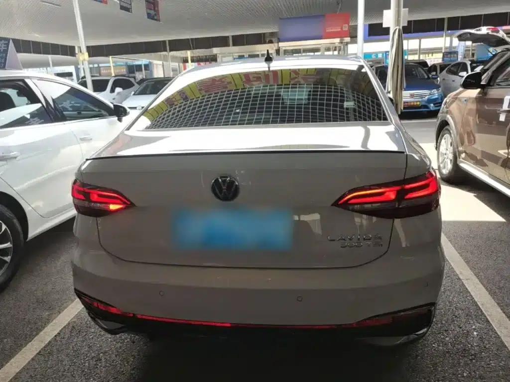 Lavida 2024 300TSI DSG Starry Sky Leading Edition — миниатюра 6