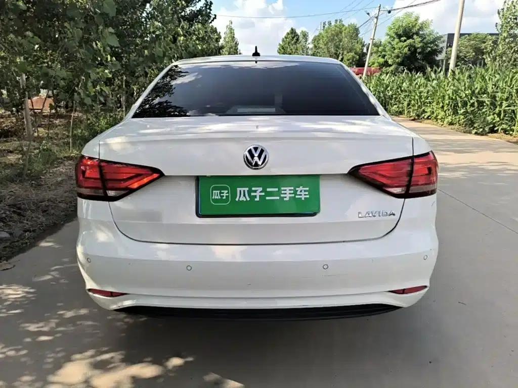 2019 Volkswagen Lavida, Lavida Start-up 1.5L Manual Fashion Edition (National VI Emission Standard) — миниатюра 6