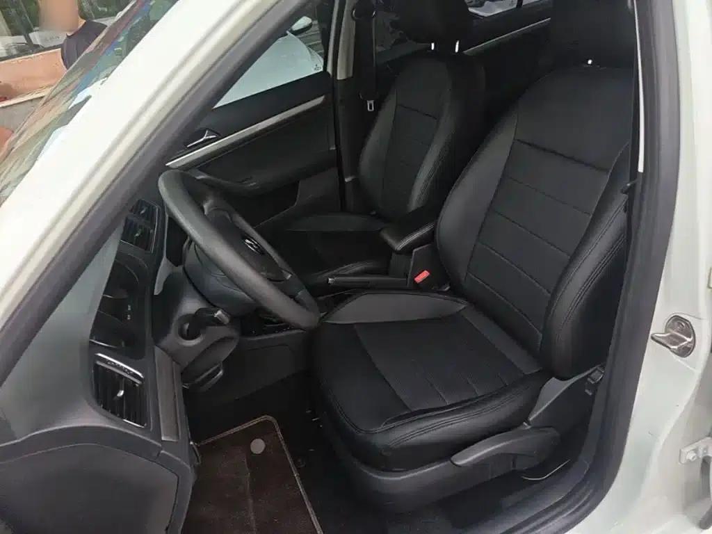 2017 Volkswagen Lavida 1.6L Automatic Fashion Edition — миниатюра 15