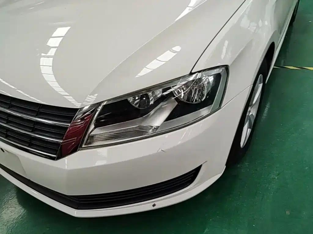 2013 Volkswagen Lavida Classic Facelift 1.6L Automatic Fashion Edition — миниатюра 24