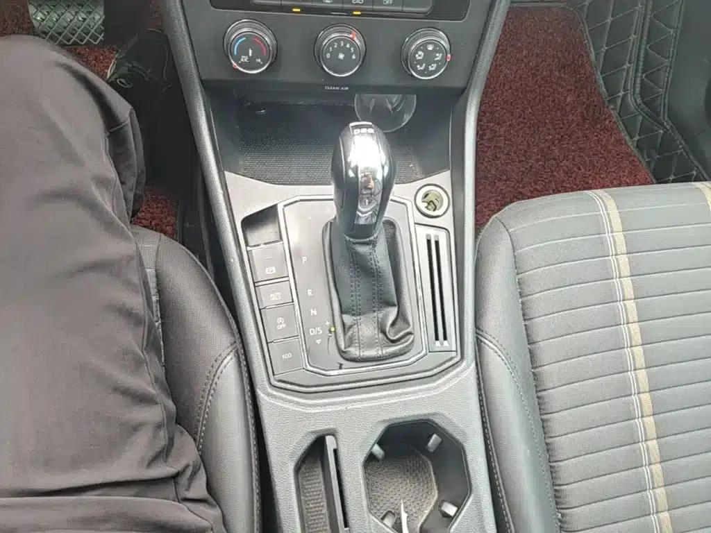 2019 Volkswagen Lavida 280TSI DSG Comfort Edition (China VI Emission Standard) — миниатюра 14
