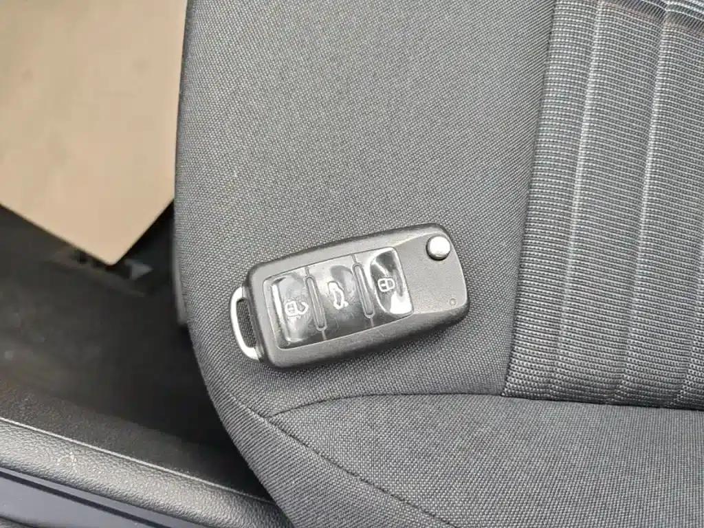 2019 Volkswagen Lavida, Lavida Qihang 1.5L Automatic Fashion Edition (National VI Emission Standard) — миниатюра 9