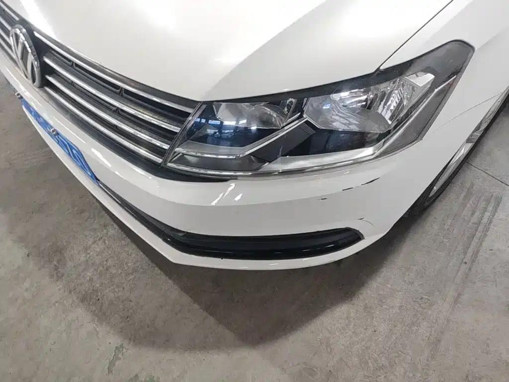 2017 Volkswagen Lavida 1.6L Automatic Fashion Edition — миниатюра 24