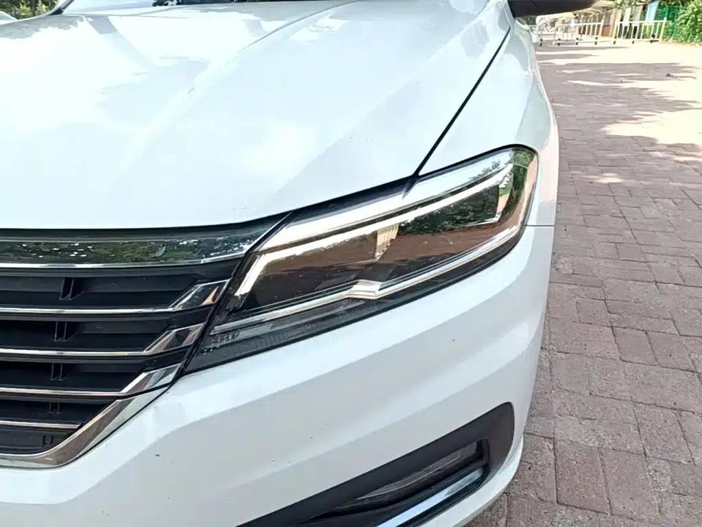 2019 Volkswagen Lavida 1.5L Automatic Comfort Edition (China VI Emission Standard) — миниатюра 24