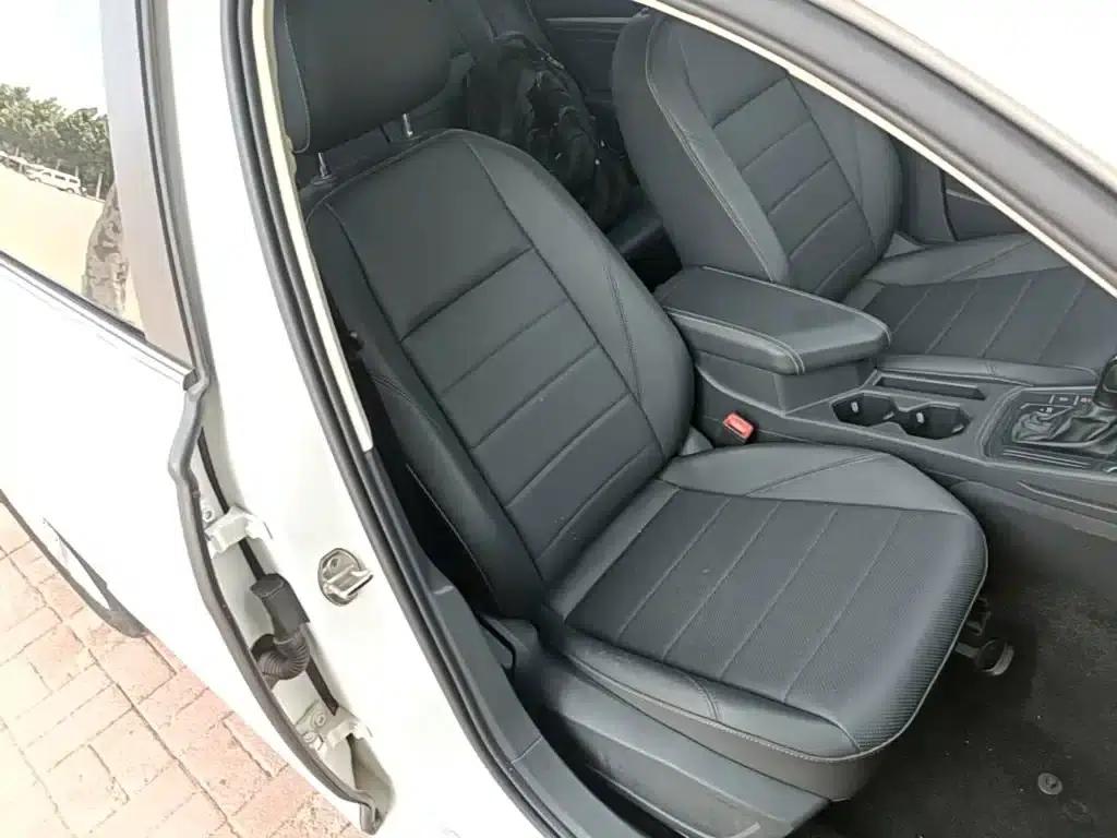 2019 Volkswagen Lavida 1.5L Automatic Comfort Edition (China VI Emission Standard) — миниатюра 25