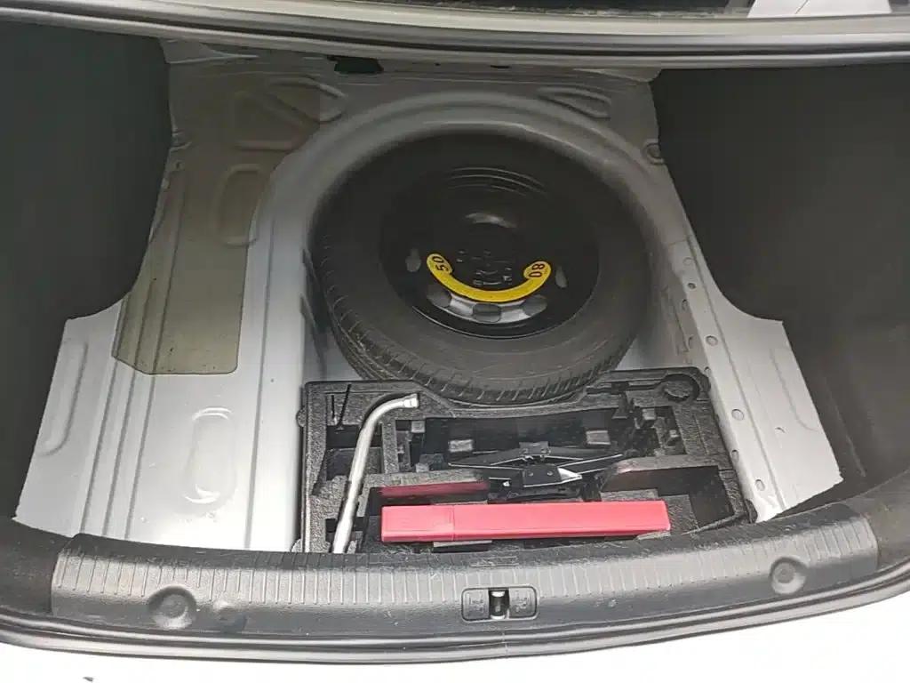 2019 Volkswagen Lavida, Lavida Qihang 1.5L Automatic Fashion Edition (National VI Emission Standard) — миниатюра 19