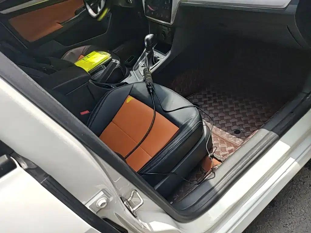 2019 Volkswagen Lavida, Lavida Qihang 1.5L Automatic Fashion Edition (National VI Emission Standard) — миниатюра 25