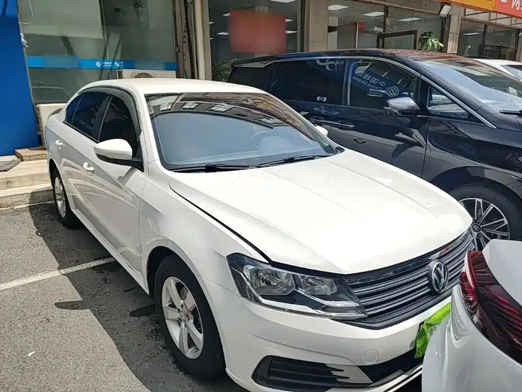 2019 Volkswagen Lavida, Lavida Qihang 1.5L Automatic Fashion Edition (National VI Emission Standard) — миниатюра 4