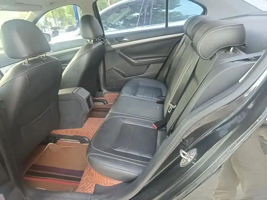 2015 Volkswagen Lavida 1.6L Automatic Comfort Edition — миниатюра 17