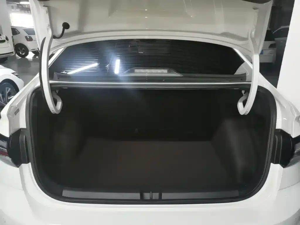 2023 Volkswagen Lavida New Elite 1.5L Automatic New Elite Edition — миниатюра 19