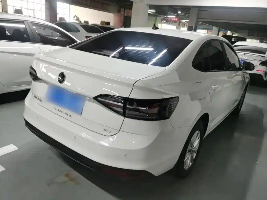2023 Volkswagen Lavida New Elite 1.5L Automatic New Elite Edition — миниатюра 7