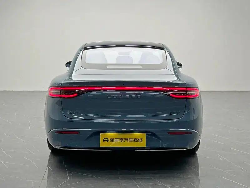 Zhijie S7 2025 Max Rear-Wheel Drive Long Range Edition — миниатюра 6