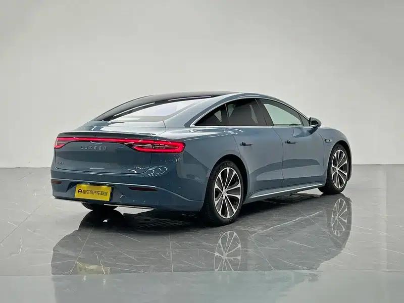 Zhijie S7 2025 Max Rear-Wheel Drive Long Range Edition — миниатюра 7