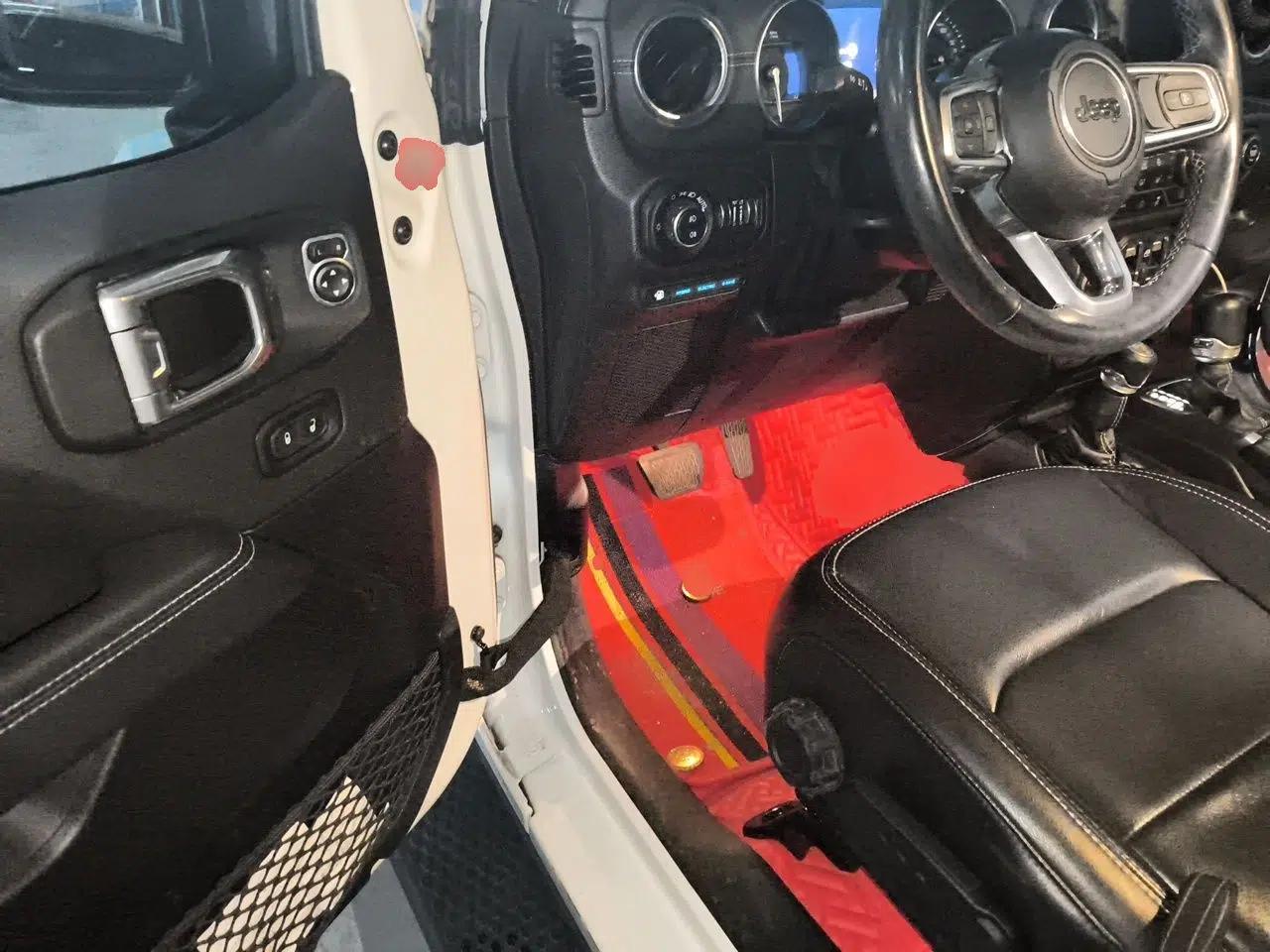 Jeep Wrangler New Energy 2021 Four-Door 2.0T 4xe Sahara First Edition — миниатюра 16