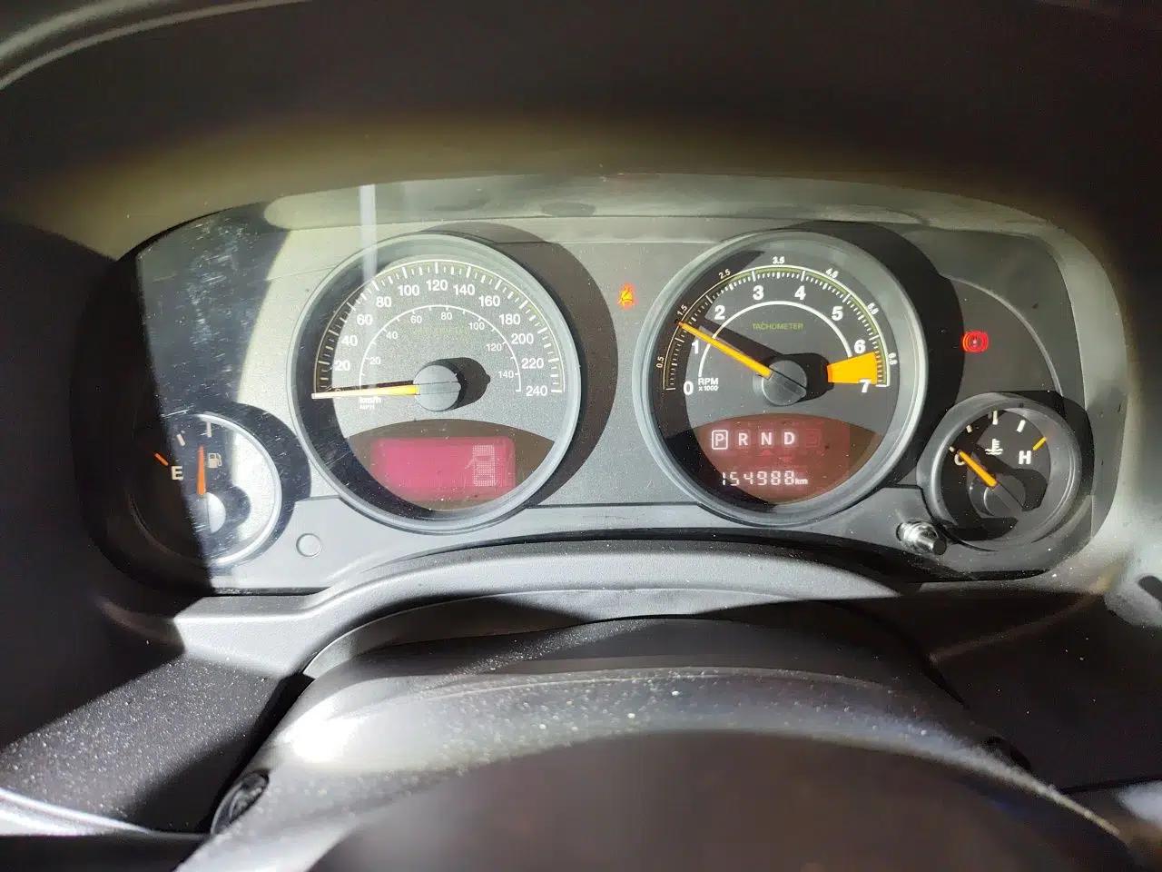 Jeep Patriot 2015 2.0L Sport Edition — миниатюра 11