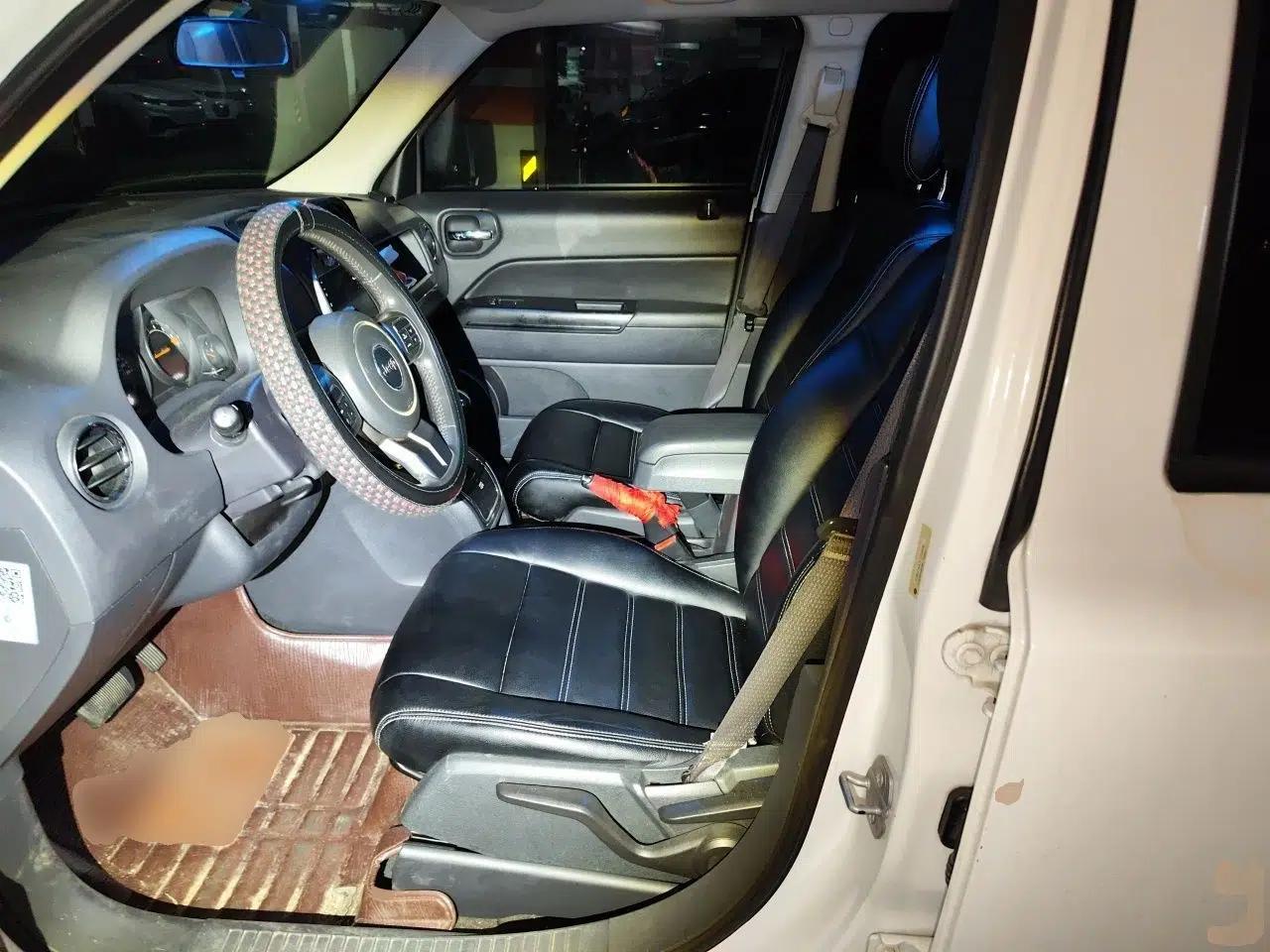 Jeep Patriot 2015 2.0L Sport Edition — миниатюра 15