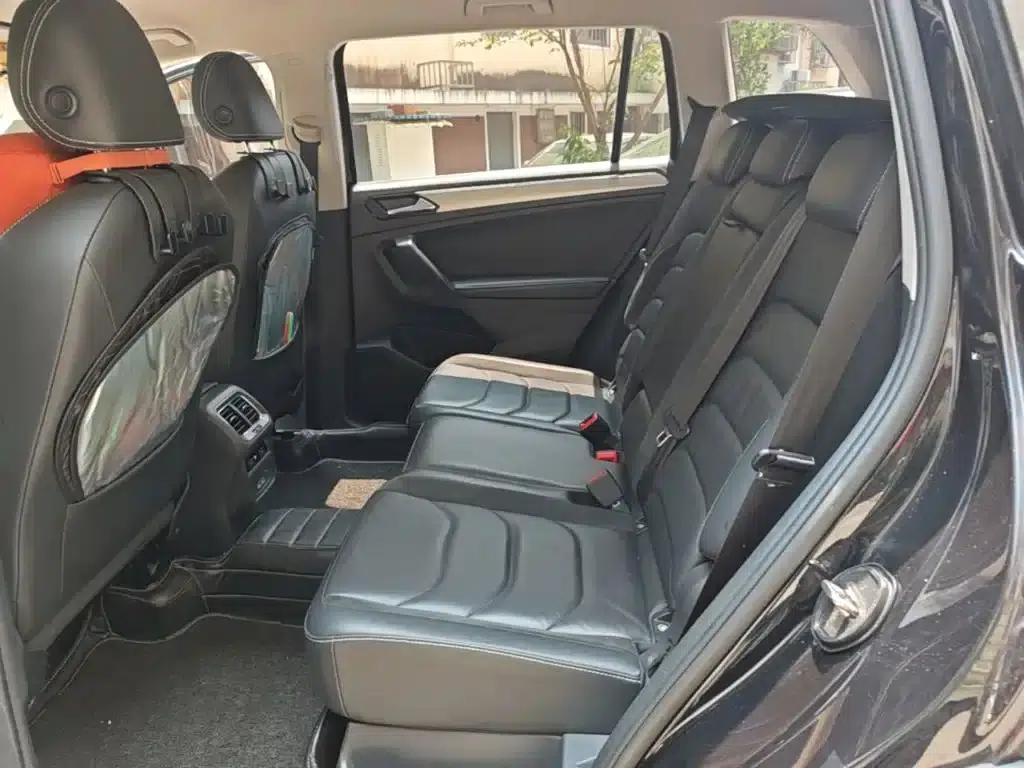 Tiguan L 2018 330TSI Automatic 2WD Comfort Edition — миниатюра 13
